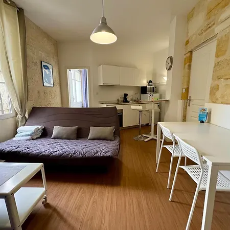 Appartement Mandel - T2 Avec 1 1 Salle De Bain Et 1 Canape Lit *